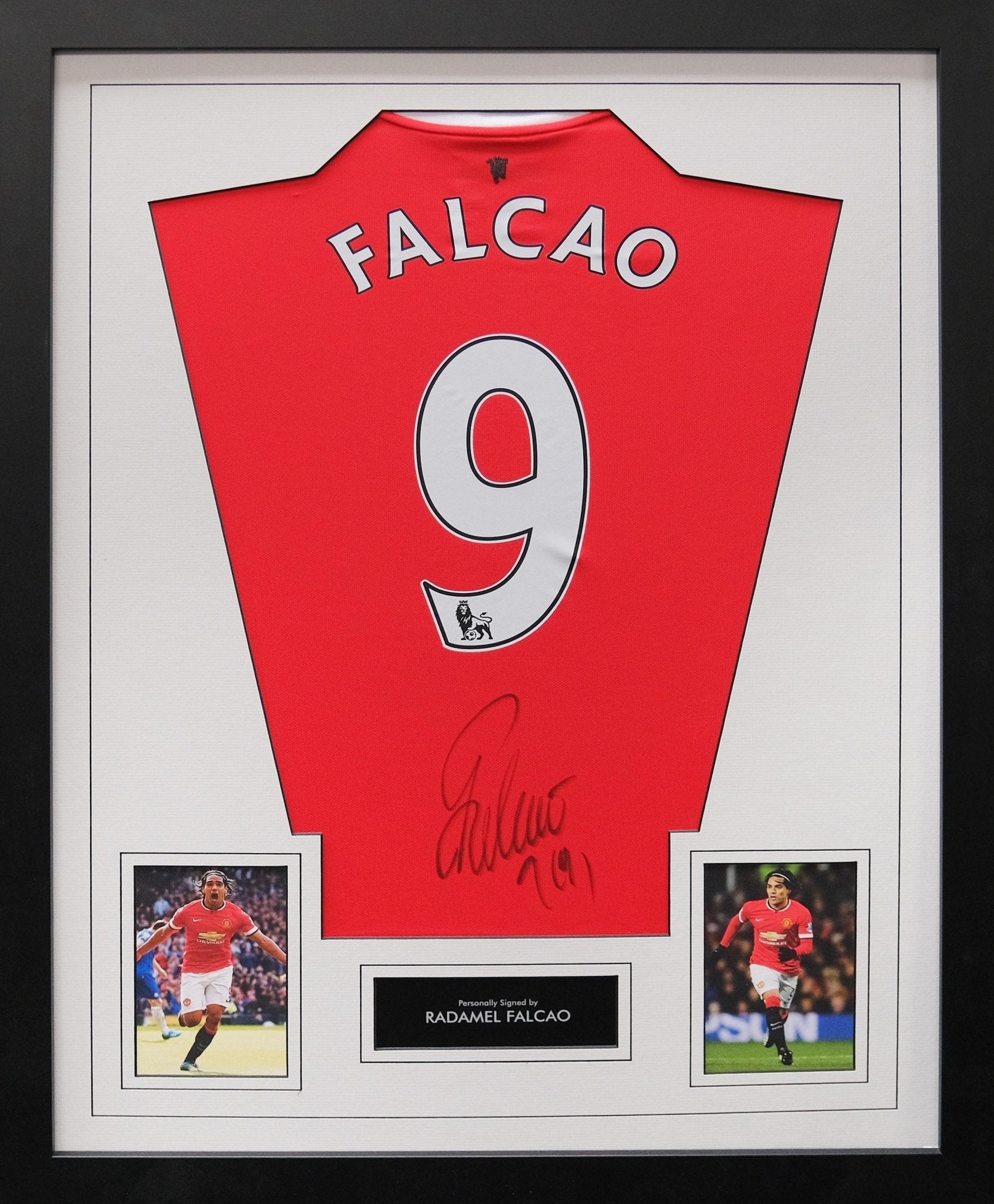 Falcao Signed Man United Football Shirt - Memorabilia Framers Shop